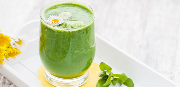 Grüner Smoothie mit Spinat und Melone