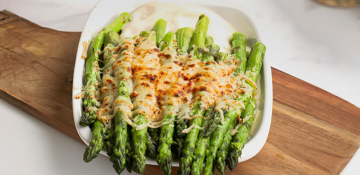 Spargelauflauf mit Aubergine