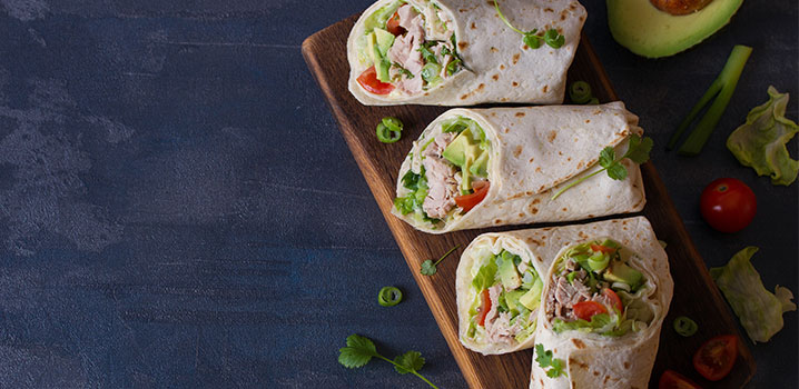 Gefüllte Pfannkuchen (oder Wraps) für die Mittagspause